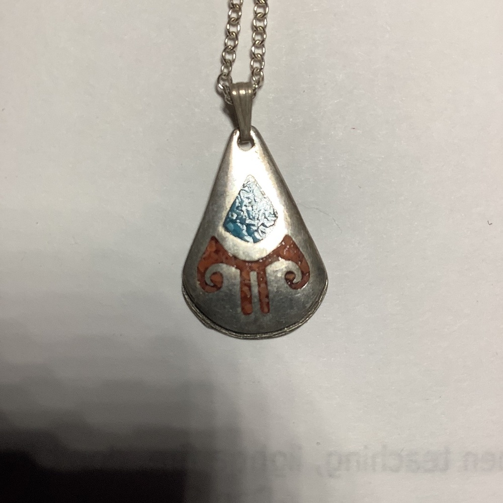 Sterling silver necklace with turquoise chips